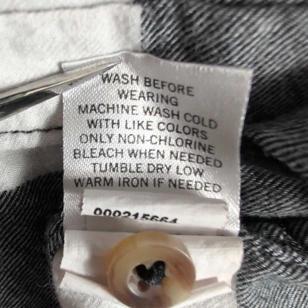 SO Kohl’s Juniors XL Flannel Shirt Button Down Plaid Black White Long Sleeve - Picture 6 of 11